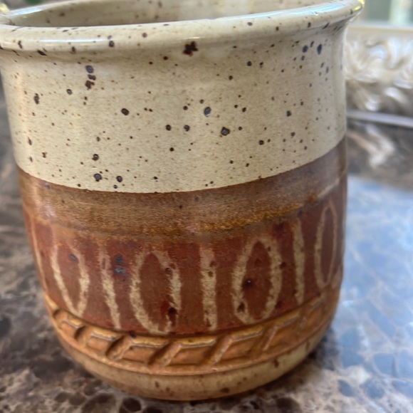 Outer Banks NC Ceramic Pottery - Picture 6 of 8